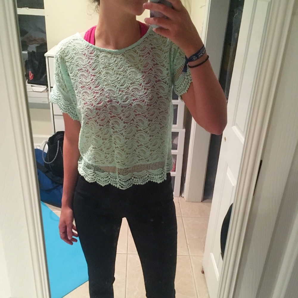 Sea foam Lace Top